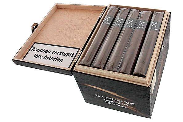 Ann-eks G�nther Toro (Toro) 25 Cigars