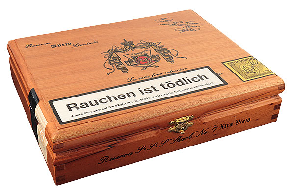Arturo Fuente Anejo No. 49 (Double Corona) 25 Zigarren Arturo Fuente Anejo No. 49 (Double Corona) 25 Zigarren