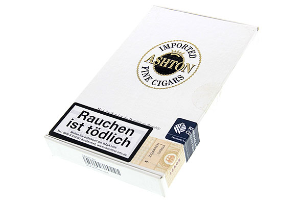 Ashton Cabinet No. 7 (Toro) 4 Cigars