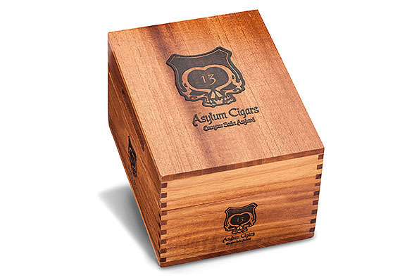 Asylum 13 Corojo 80x8 (Goliath) 20 Cigars Asylum 13 Corojo 80x8 (Goliath) 20 Cigars