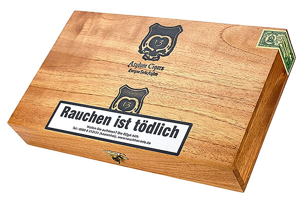 Asylum 13 Robusto Sampler 10er Holzkiste geschlossen