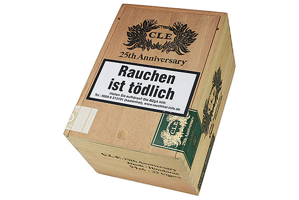 C.L.E. 25th Anniversary Toro 25er Kiste geschlossen