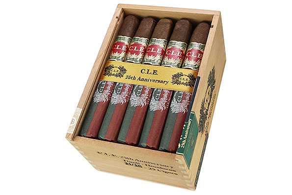 C.L.E. 25th Anniversary 11/18 (Figurado) 25 Cigars