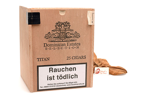 Dominican Estates Titan (Titan) 25 Cigars  Dominican Estates Titan (Titan) 25 Cigars