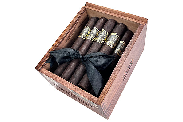 Foundation The Tabernacle Broadleaf Toro 24 Cigars Foundation The Tabernacle Broadleaf Toro 24 Cigars