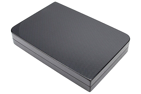 Humidor Carbon Finish Pianolack f�r ca. 10 Zigarren