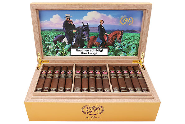La Flor Dominicana 30th Anniversary Limited Edition 60 Zigarren La Flor Dominicana 30th Anniversary Limited Edition 60 Zigarren