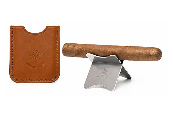 Les Fines Lames Cigar Stand Tan for 1 Cigar