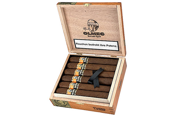 Foundation Olmec Claro Grande 12 Cigars Foundation Olmec Claro Grande 12 Cigars