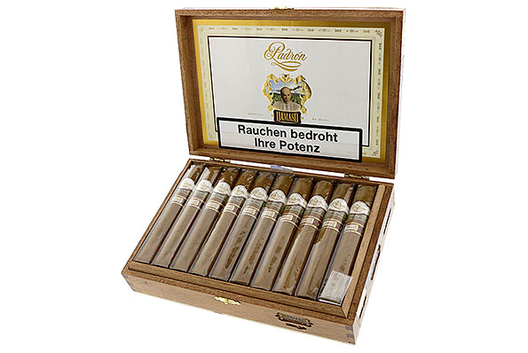 Padron Damaso No. 32 (Robusto Grande) 20 Cigars  Padron Damaso No. 32 (Robusto Grande) 20 Cigars