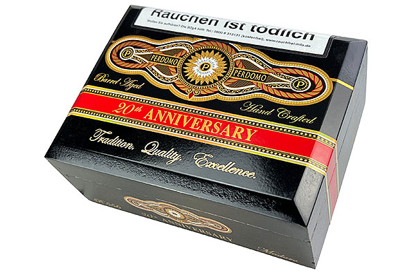 Perdomo 20th Anniversary Maduro Robusto 24er Kiste geschlossen