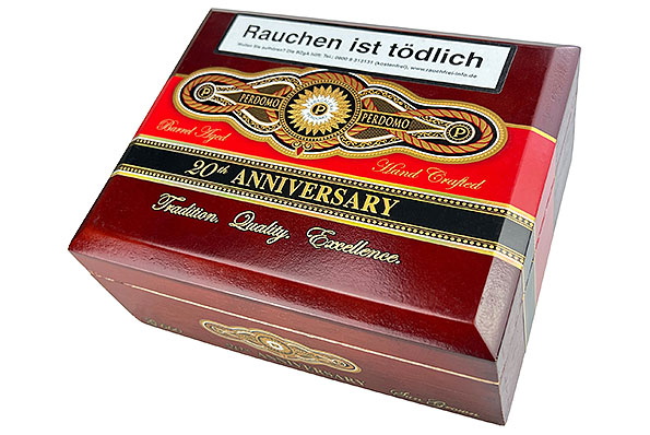 Perdomo 20th Anniversary Sun Grown Gordo 24er Kiste geschlossen