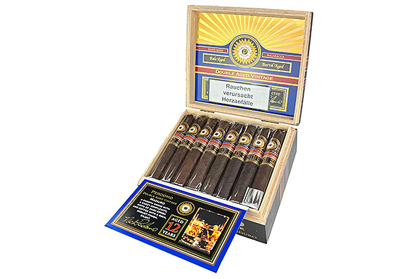 Perdomo Double Aged 12 Year Maduro Gordo Extra 24 Zigarren Perdomo Double Aged 12 Year Maduro Gordo Extra 24 Zigarren