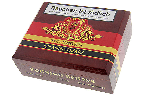 Perdomo Reserve 10th Anniversary Sun Grown Robusto 25er Kiste geschlossen