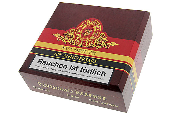 Perdomo Reserve 10th Anniversary Sun Grown Epicure 25er Kiste geschlossen