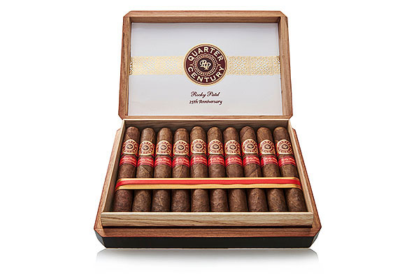 Rocky Patel Quarter Century Sixty (Sixty) 20 Zigarren Rocky Patel Quarter Century Sixty (Sixty) 20 Zigarren