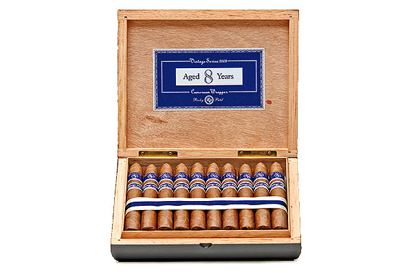 Rocky Patel Vintage 2003 Cameroon Robusto (Robusto) 20 Cigars  Rocky Patel Vintage 2003 Cameroon Robusto (Robusto) 20 Cigars