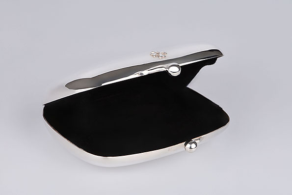 Sillem's Coin Purse Silverplated & Velvet-Lined Sillem's Coin Purse Silverplated & Velvet-Lined