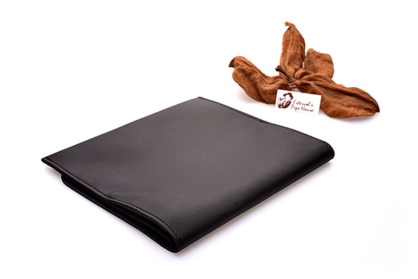 Wess Design Tabakbeutel Kunststoff Schwarz R�ckseite flach