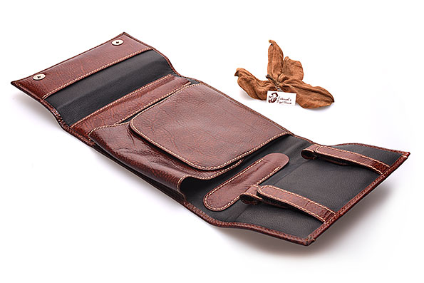 Martin Wess Design Leder Pfeifentasche Komplett Ausgeklappt Innenansicht