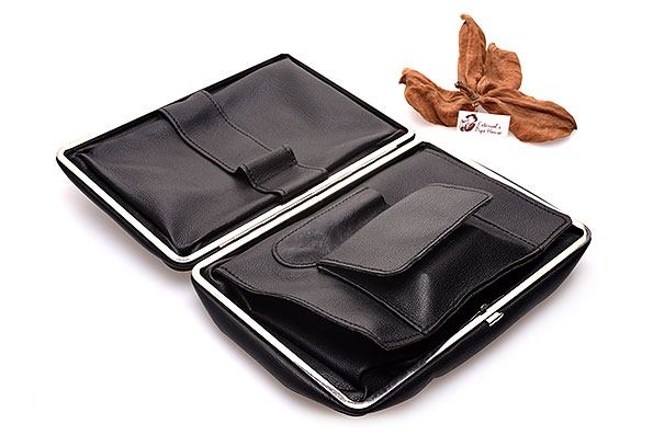 Martin Wess Design Leder Pfeifentasche Ge�ffneter Metallrahmen Innenansicht unbest�ckt